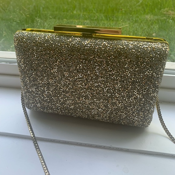 Sparkly Clutch - Picture 5 of 6